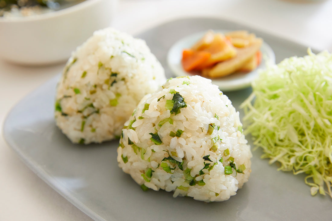 七草混ぜご飯おにぎり