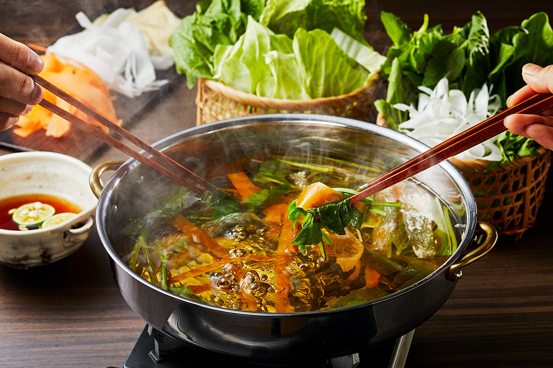 葉野菜ばかりのベジ鍋と【だしポン酢】